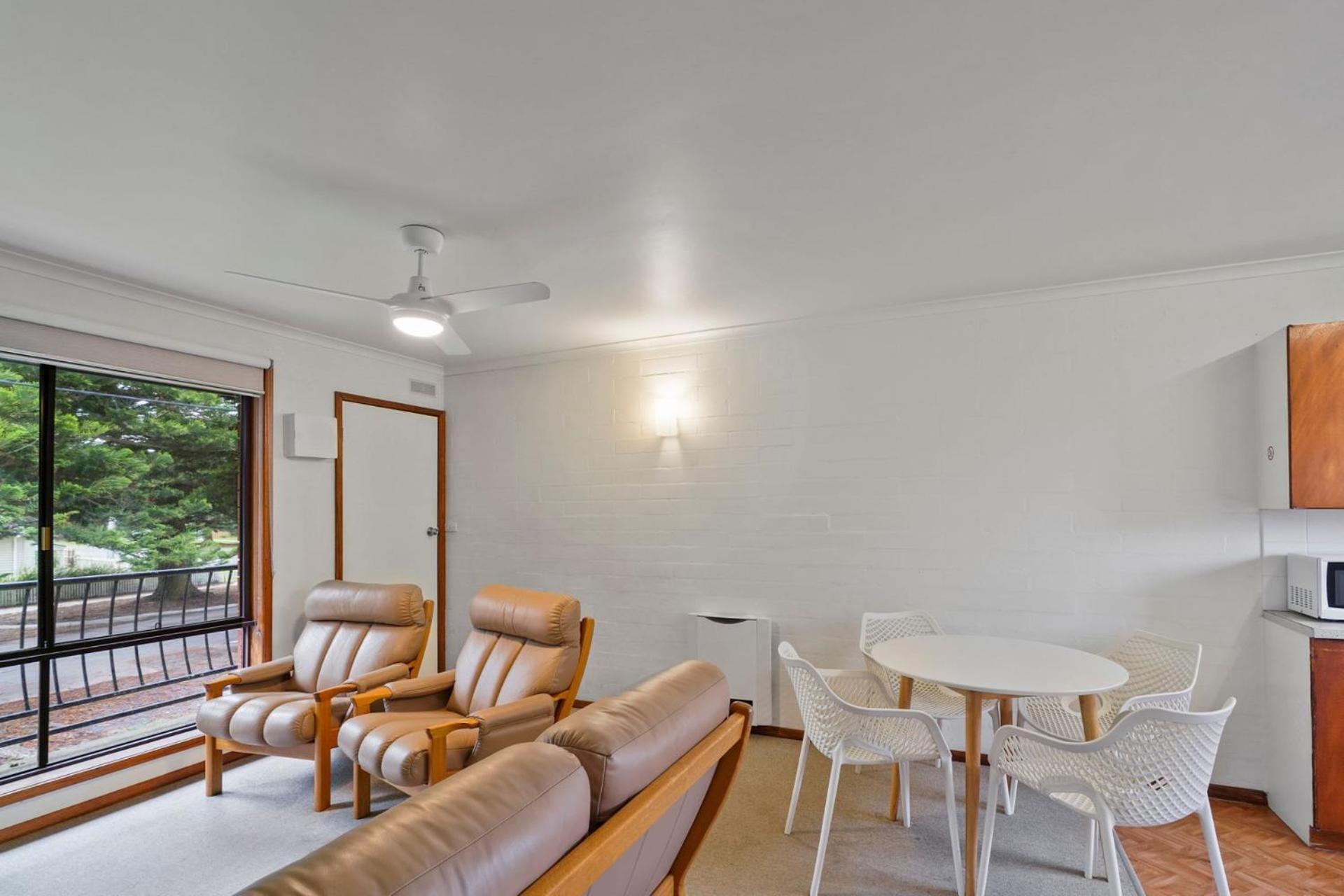 Eastern Unit 5 Port Fairy